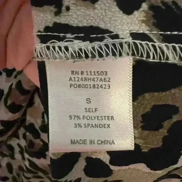 Boutique women’s cheetah dress - Picture 4 of 6